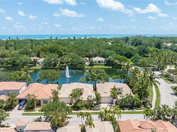 9330 W Maiden Ct, Vero Beach, FL 32963