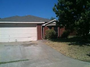 8612 W Coral Springs Dr, Fort Worth, TX 76123