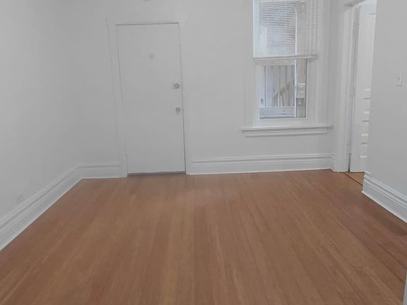 2nd image of 2215 S Albany Ave