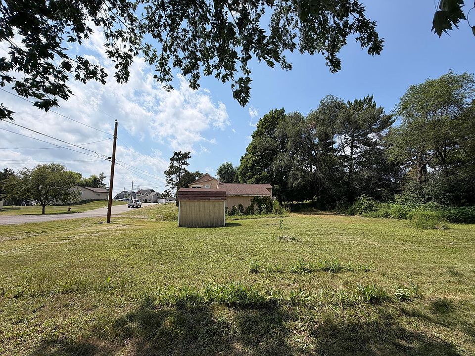 1st image of 3164 Centerville Rd