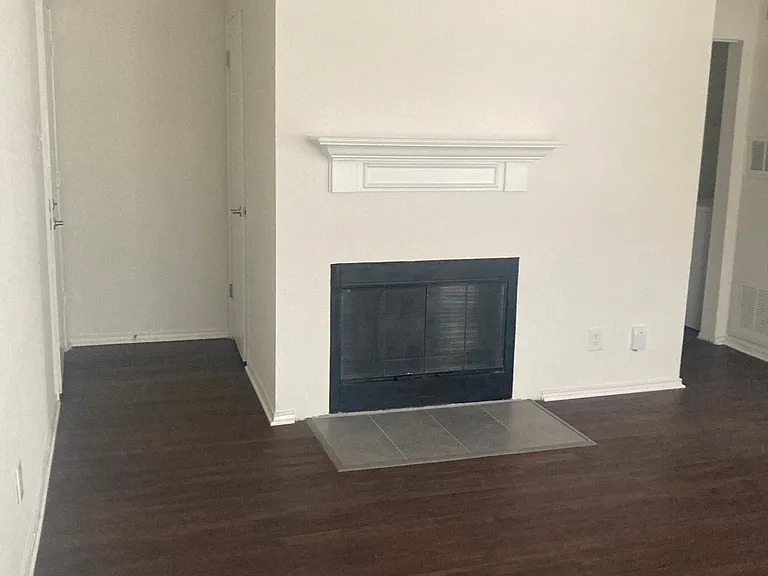 Dover Farms Apartments — Photo 43