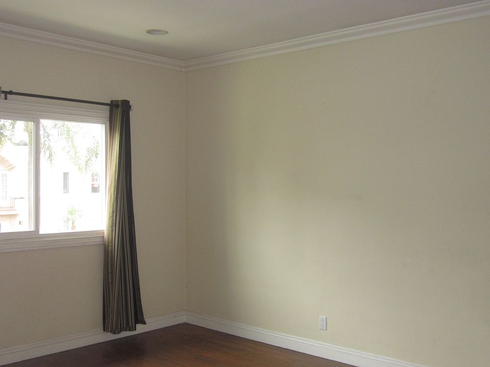 2nd image of 258 Hermosa Ave