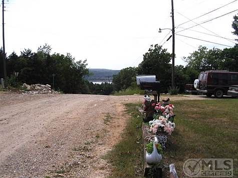 Lake view from road\front yard