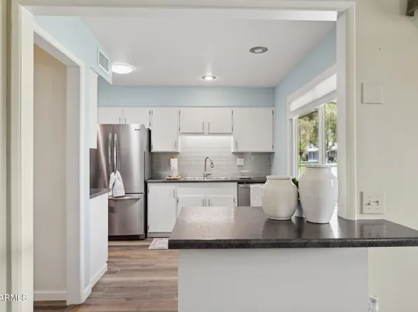 19033 N SIGNAL BUTTE Circle, Sun City, AZ 85373