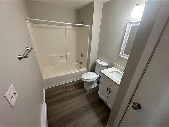 4th image of 14405 Union Ave SW #6513329