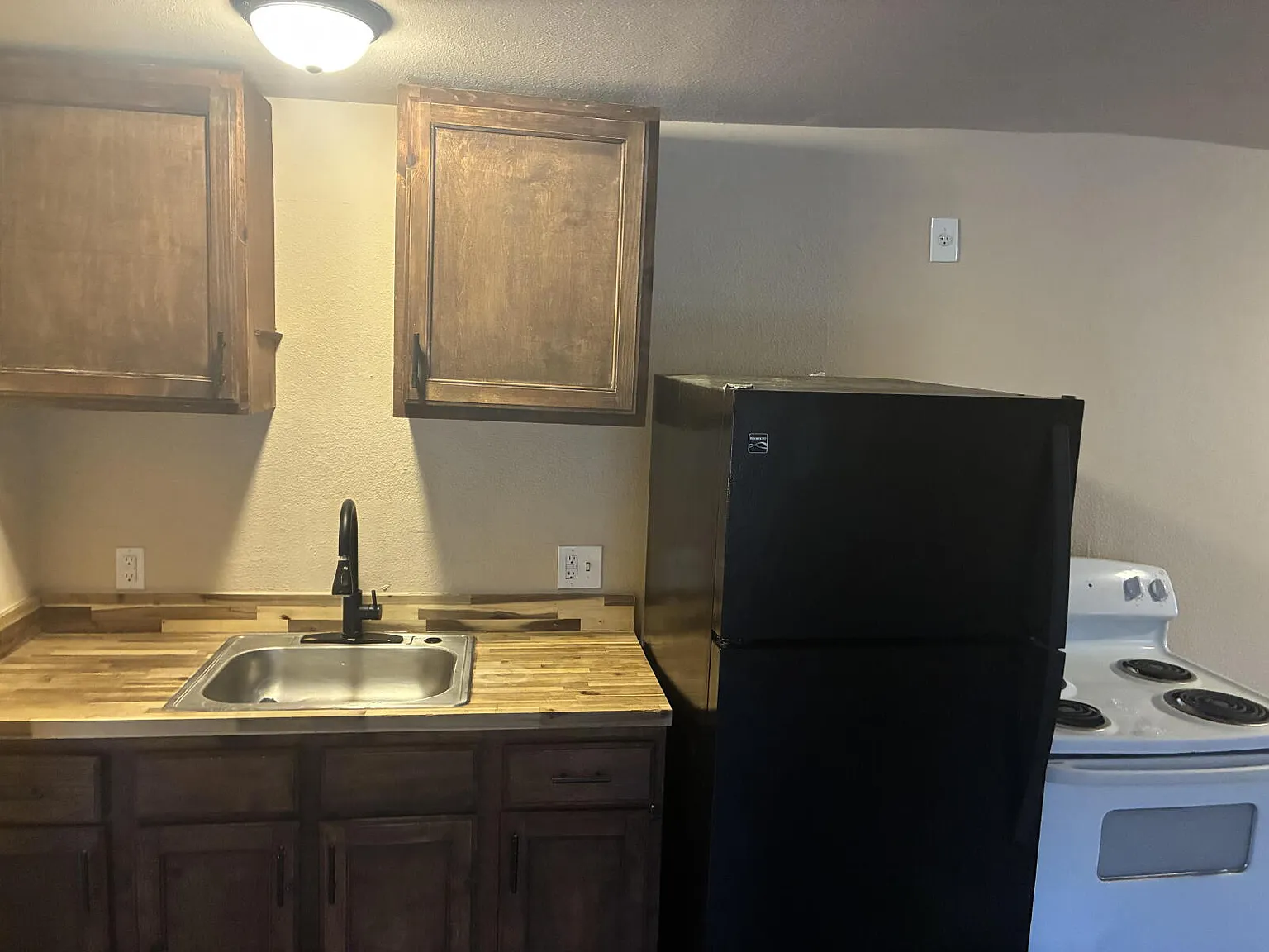 1 bed, 1.0 bath, $740 — Photo 4