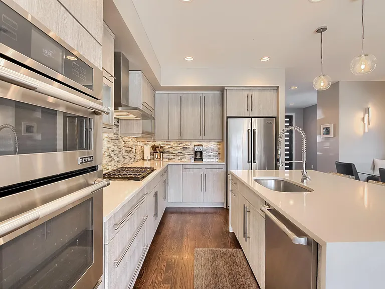 1448 S Pearl St — Photo 12