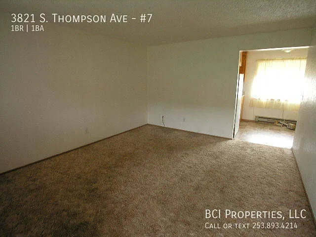 Conveniently located 1bd/1ba!! 3821 S Thompson Ave #7!! — Photo 2