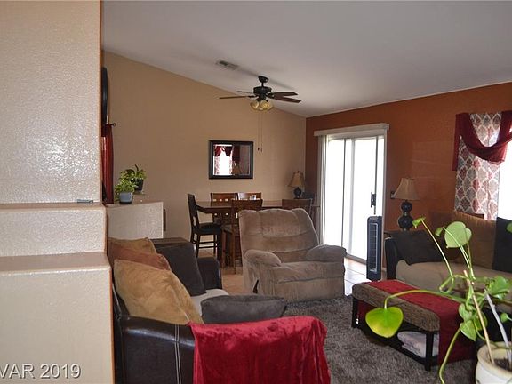 5th image of 2420 Old Town Dr