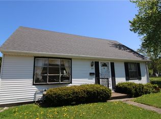 211 Elm St, Port Clinton, OH 43452