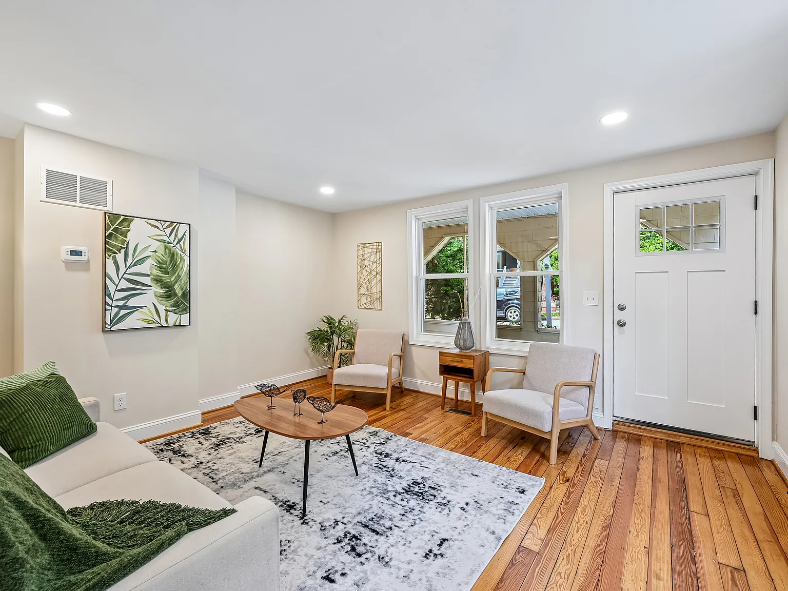 3 bed, 2.5 bath, 1760 sqft, $3,000 — Photo 4