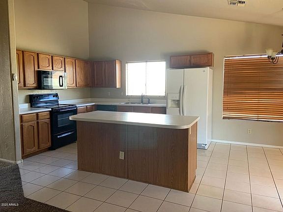 2nd image of 7705 W San Miguel Ave