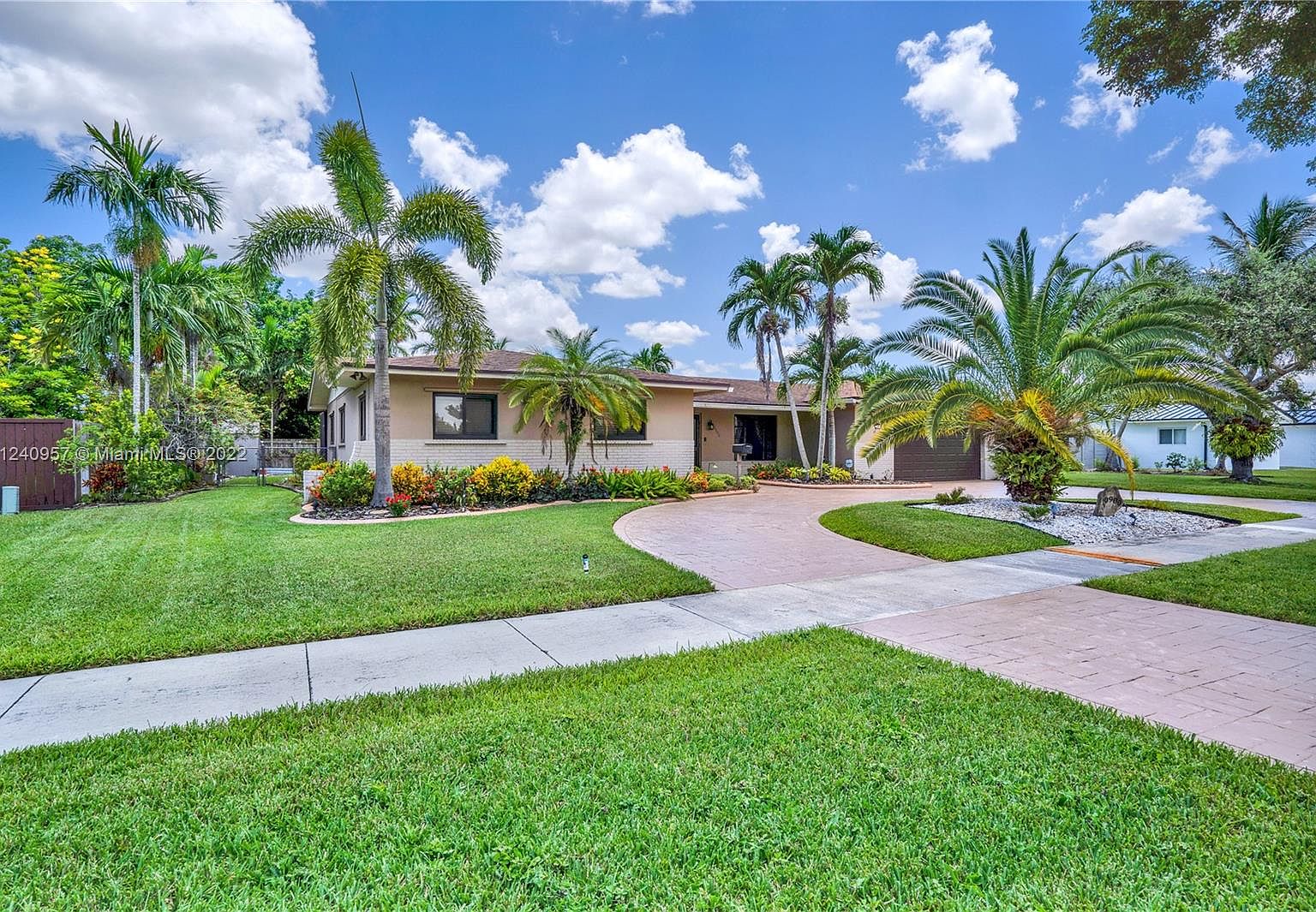 10900 SW 128th St, Miami, FL 33176 Zillow