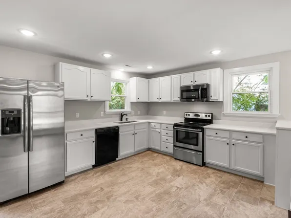 1348 Paradise Hill Rd, Clarksville, TN 37040