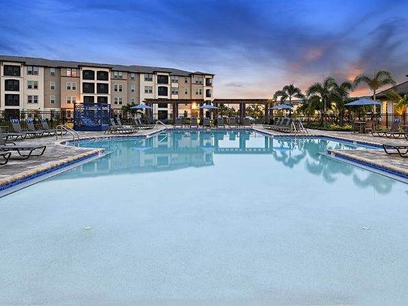4701 Mirage Bay Cir