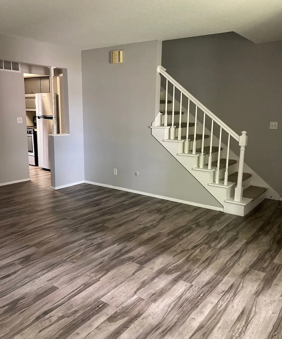 2 bed, 1.5 bath, 1125 sqft, $1,350 — Photo 4