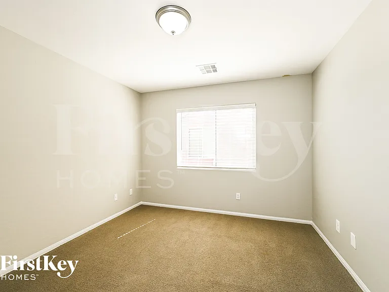 8324 Mokena Ave — Photo 12