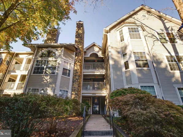 5608 Willoughby Newton Dr Unit 32, Centreville, VA 20120