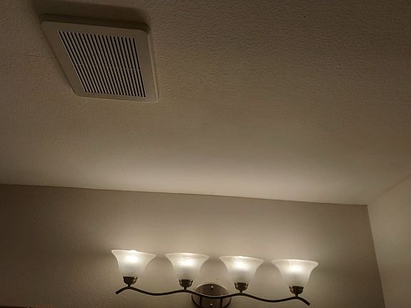 3rd image of 1820 Cartlen Dr #4