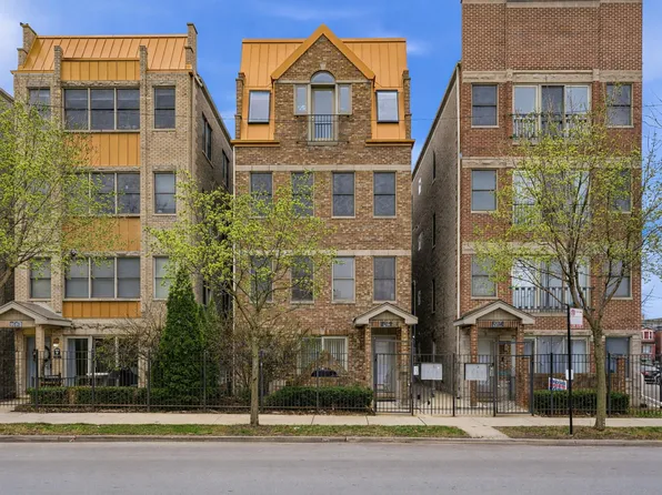 2455 W Harrison St Unit 2, Chicago, IL 60612