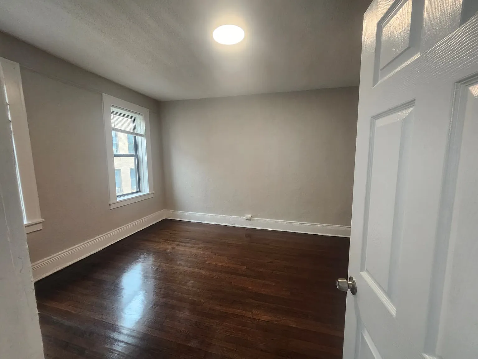 279 Beech St — Photo 3