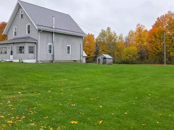 101 Slater Rd, Moira, NY 12957