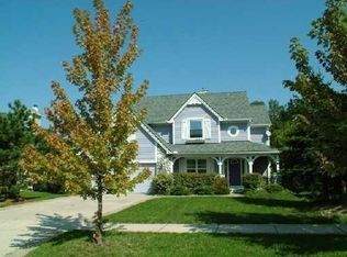 339 Hunters Trl, Ann Arbor, MI 48103