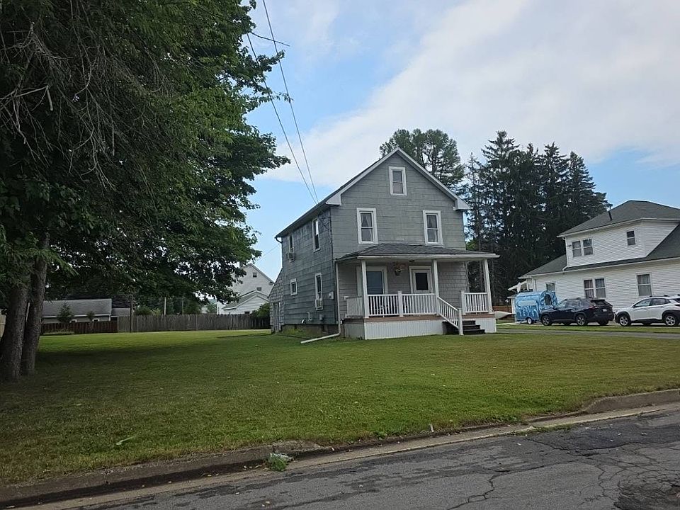 2nd image of 112 25th St S