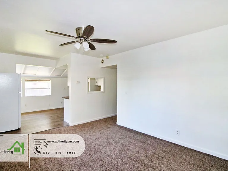 19087 Leaf Ln — Photo 7