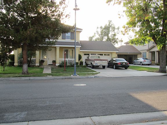 3rd image of 1505 N Elderberry Ct