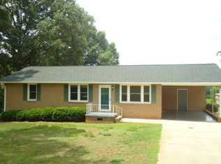 120 Winfred Cir, Duncan, SC 29334
