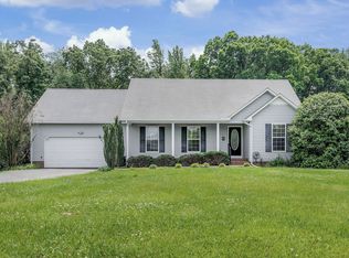 205 Greenwood Dr, Smithville, TN 37166
