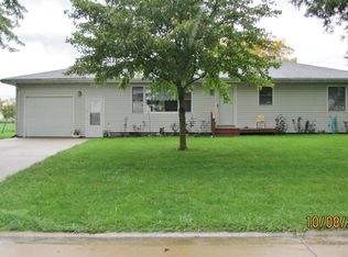 1004 W Columbus St, Mount Ayr, IA 50854