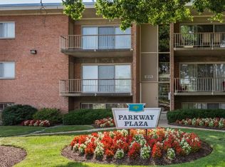Parkway Plaza, Washington, DC 20002