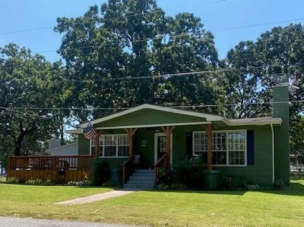 607 Lakeshore Dr, Vinita, OK 74301