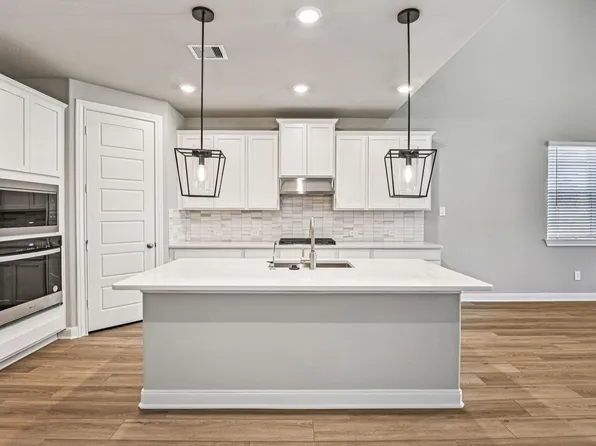 17326 Teddy Trace Dr, Waller, TX 77484