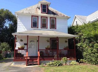 864 Thompson St, Schenectady, NY 12306