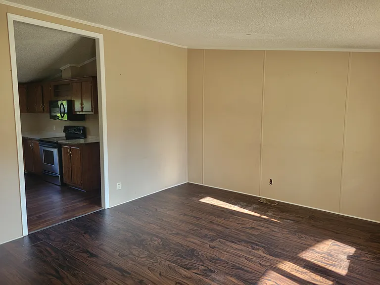 57 Tali Ln — Photo 2