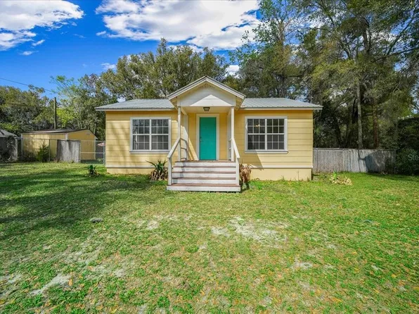 945 NE 20th St, Ocala, FL 34470