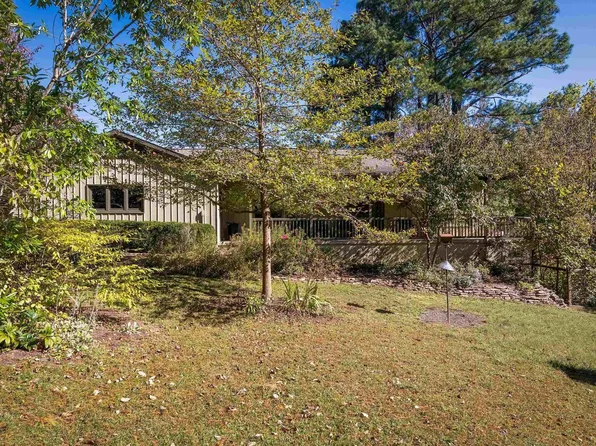 50 Hawthorn Hollow Rd, Carbondale, IL 62903