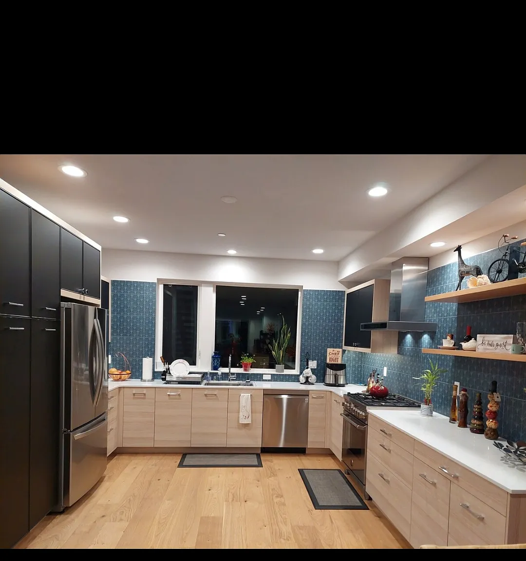 17338 Bothell Way NE — Photo 1