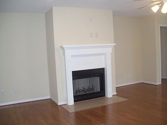 3rd image of 2900 Pennbrooke Dr