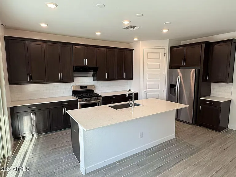 1150 E Armstrong Way — Photo 4