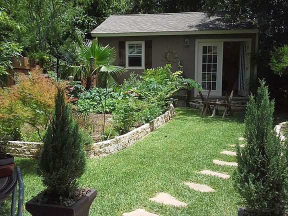 3rd image of 2928 Cohoba Dr
