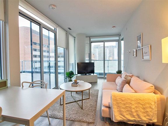 3rd image of 28 Wellesley St E #504
