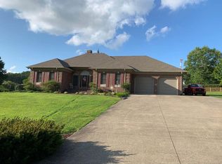 326 Woodchase Ln, Corbin, KY 40701