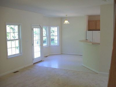 4th image of 8241 Mamies Pl