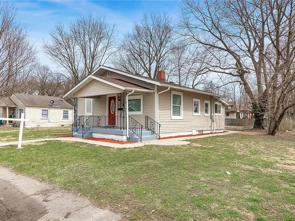 4209 Kingsley Dr, Indianapolis, IN 46205