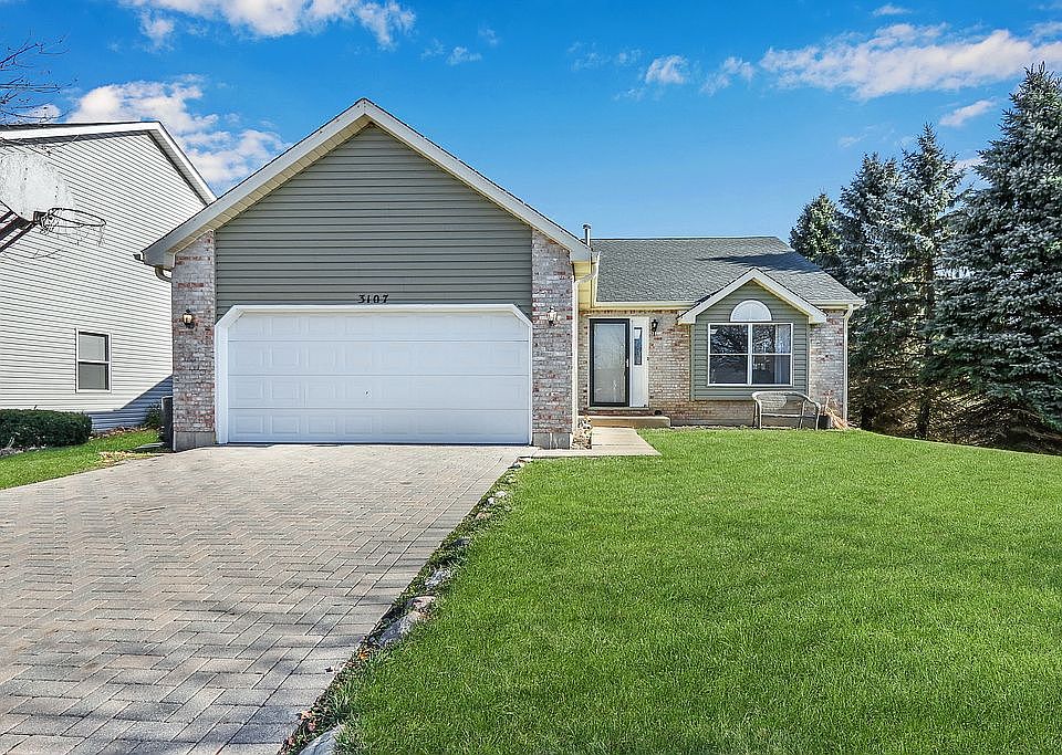 1st image of 3107 E Newcastle Ct