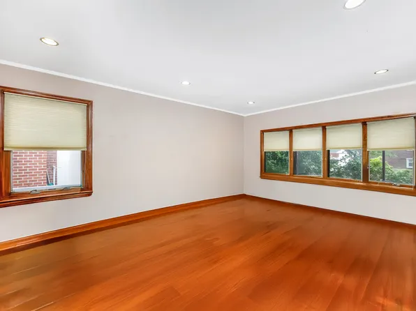 65-32 170th Street image 4 of 27